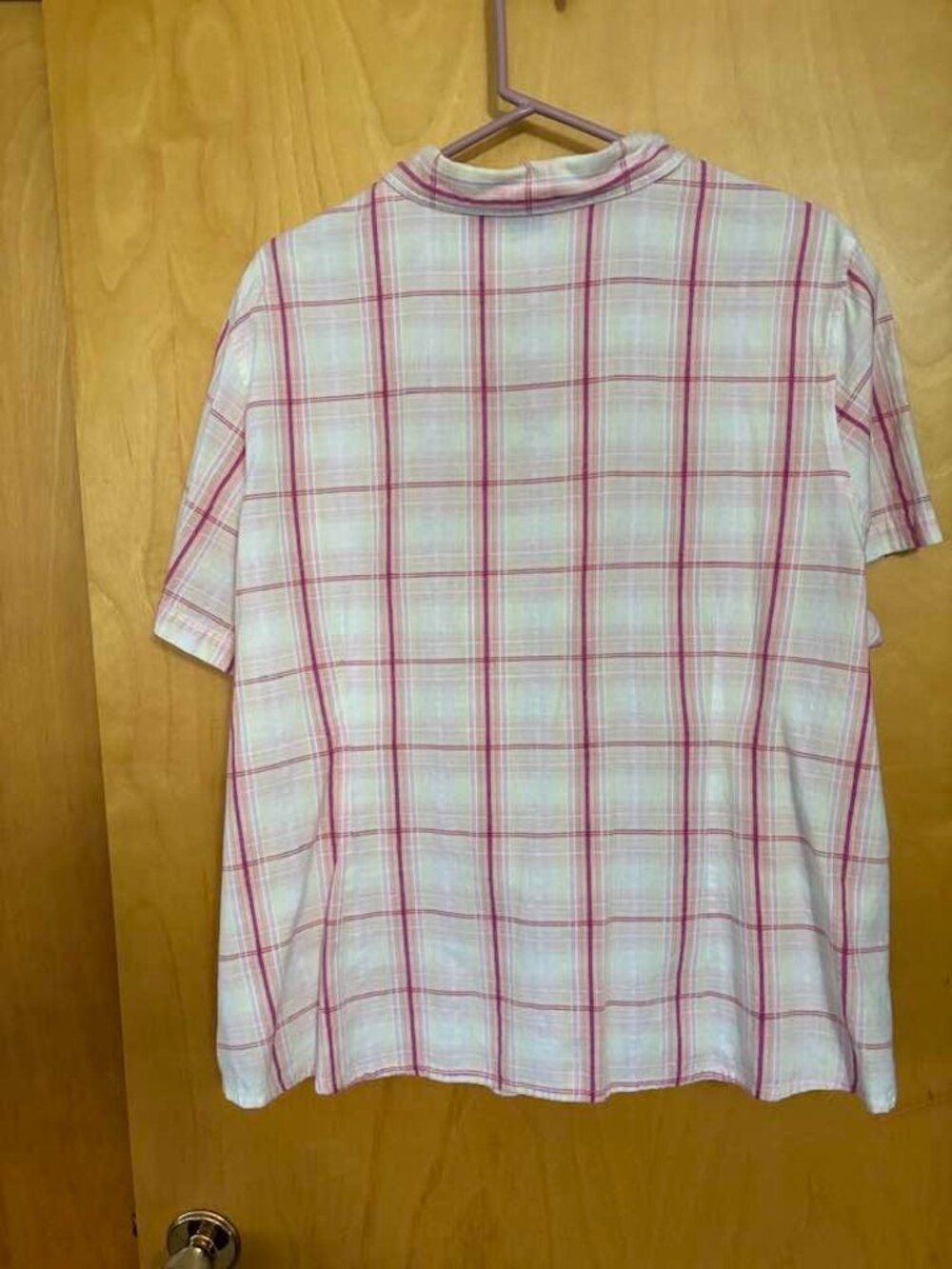 Basic Editions Button Up Blouse - Picture 2 of 7